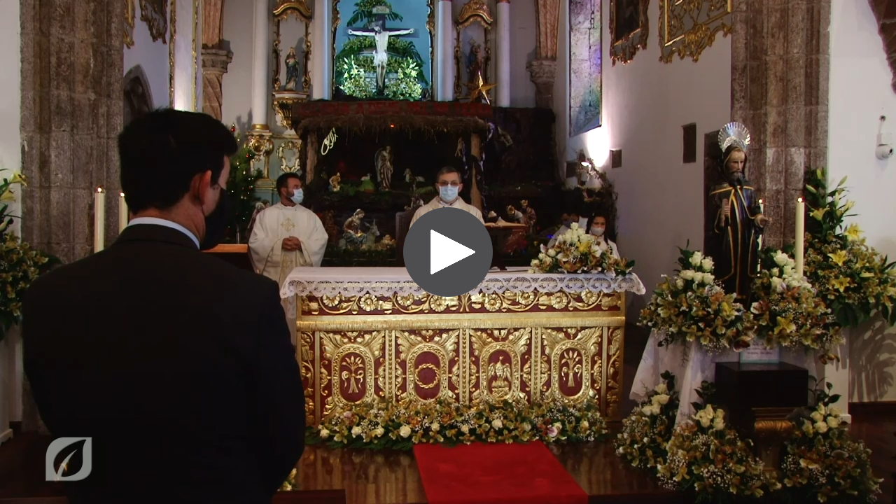 Inicio do rito da celebração eucarística  do Santo Amaro em Santa Cruz (2021) Cerimónia Religiosa