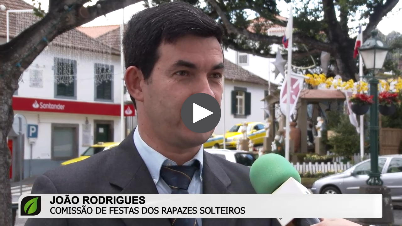 Entrevista com João Rodrigues da comissão de festas com os rapazes solteiros - Festa de  Santo Amaro em Santa Cruz (2021) Cerimónia Religiosa 